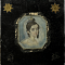 Неизвестный художник. Портрет Е.Н. Ушаковой. 1828 г. Кость, акварель, гуашь. 3.8 х 3.3 см (восьмиугольник).